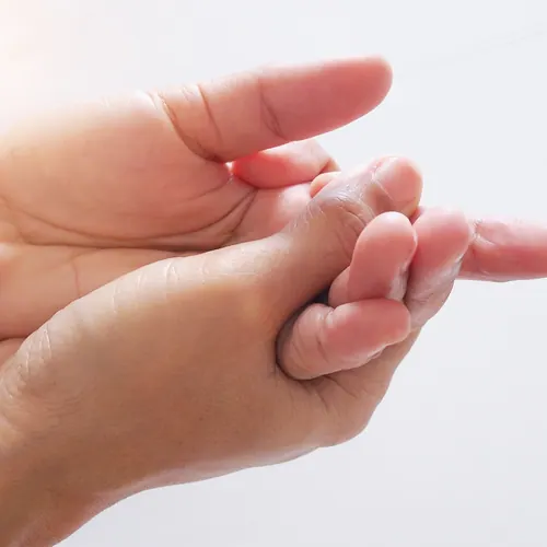 Hands showing numbness and tingling