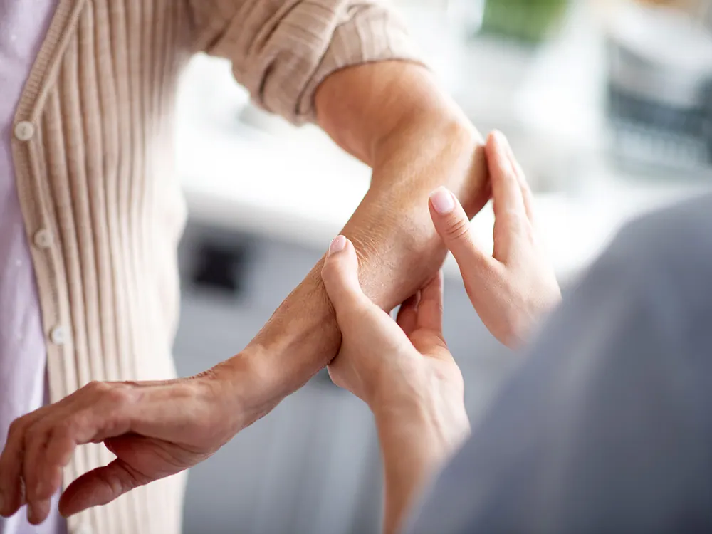 Chiropractic care near Monrovia, AL at HealthSource of Harvest