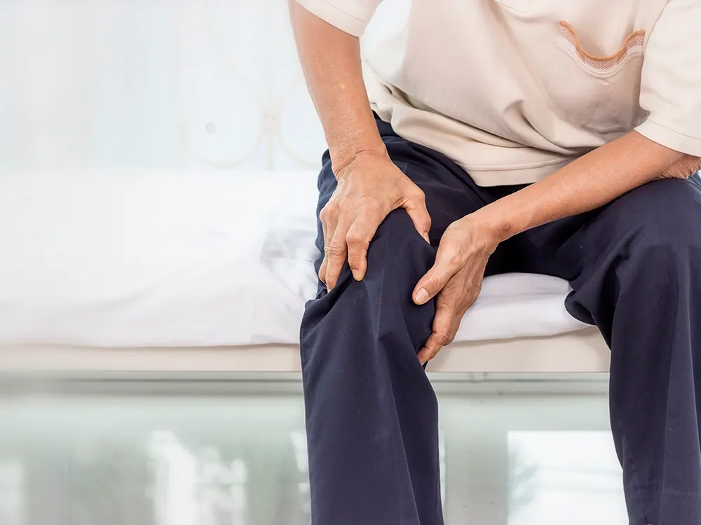 Knee Decompression at HealthSource of Harvest in Harvest