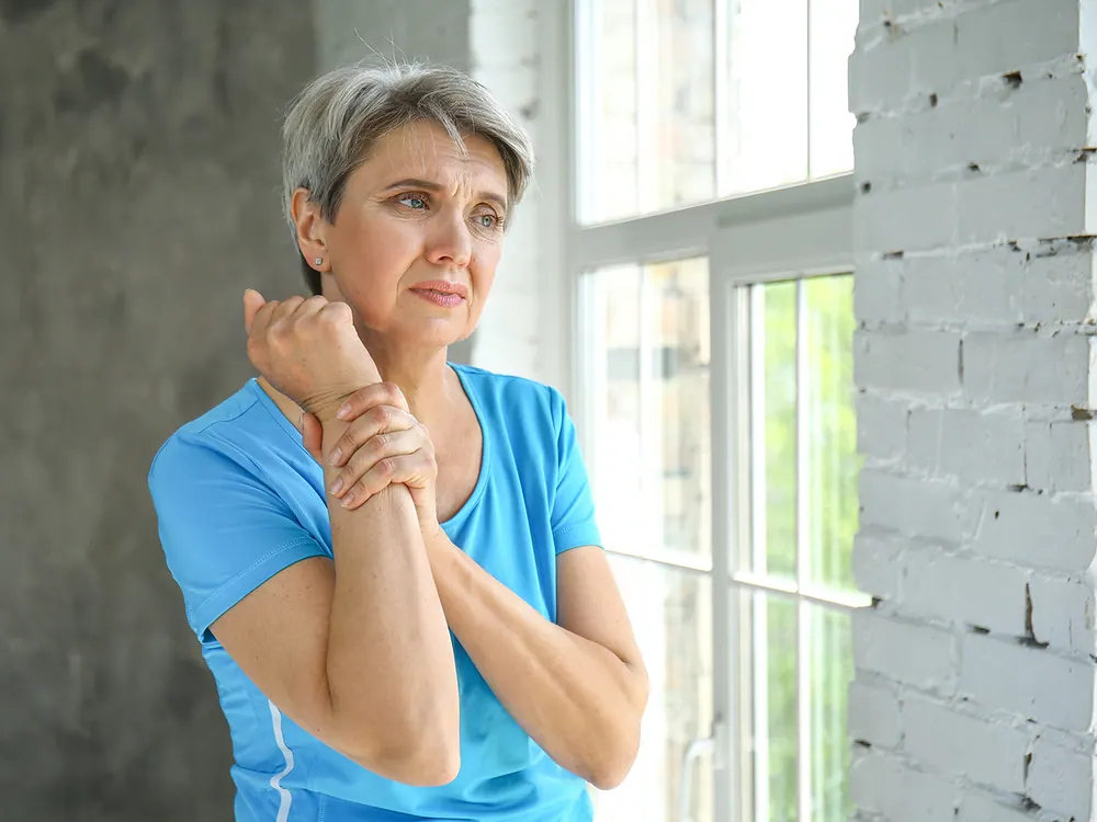 HealthSource of Harvest treating arm pain in Harvest