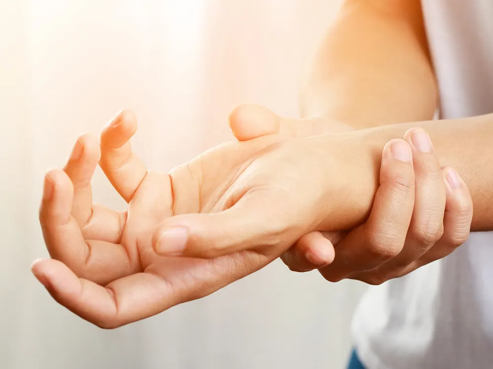 Chiropractic care for carpal tunnel syndrome at HealthSource of Harvest in Harvest
