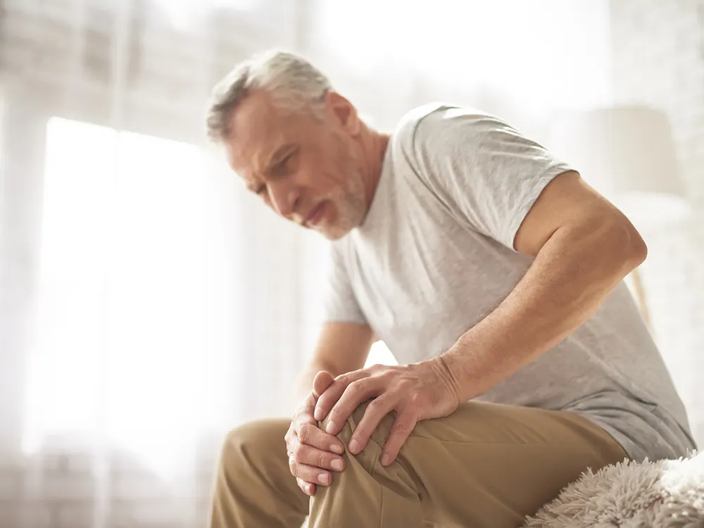 How HealthSource of Harvest treats knee pain in Harvest