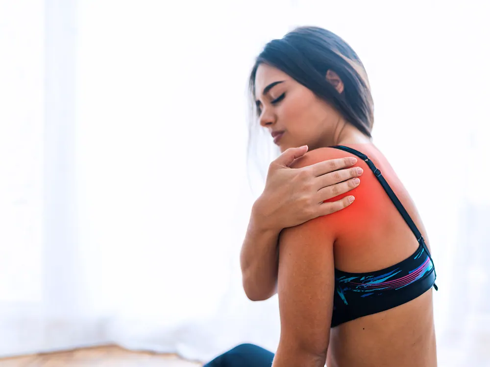 HealthSource of Harvest treating shoulder pain in Harvest
